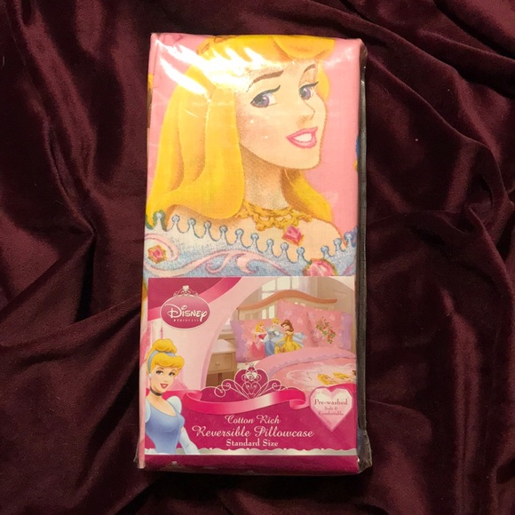 Disney (3) Princess Standard Pillowcase - Picture 1 of 2